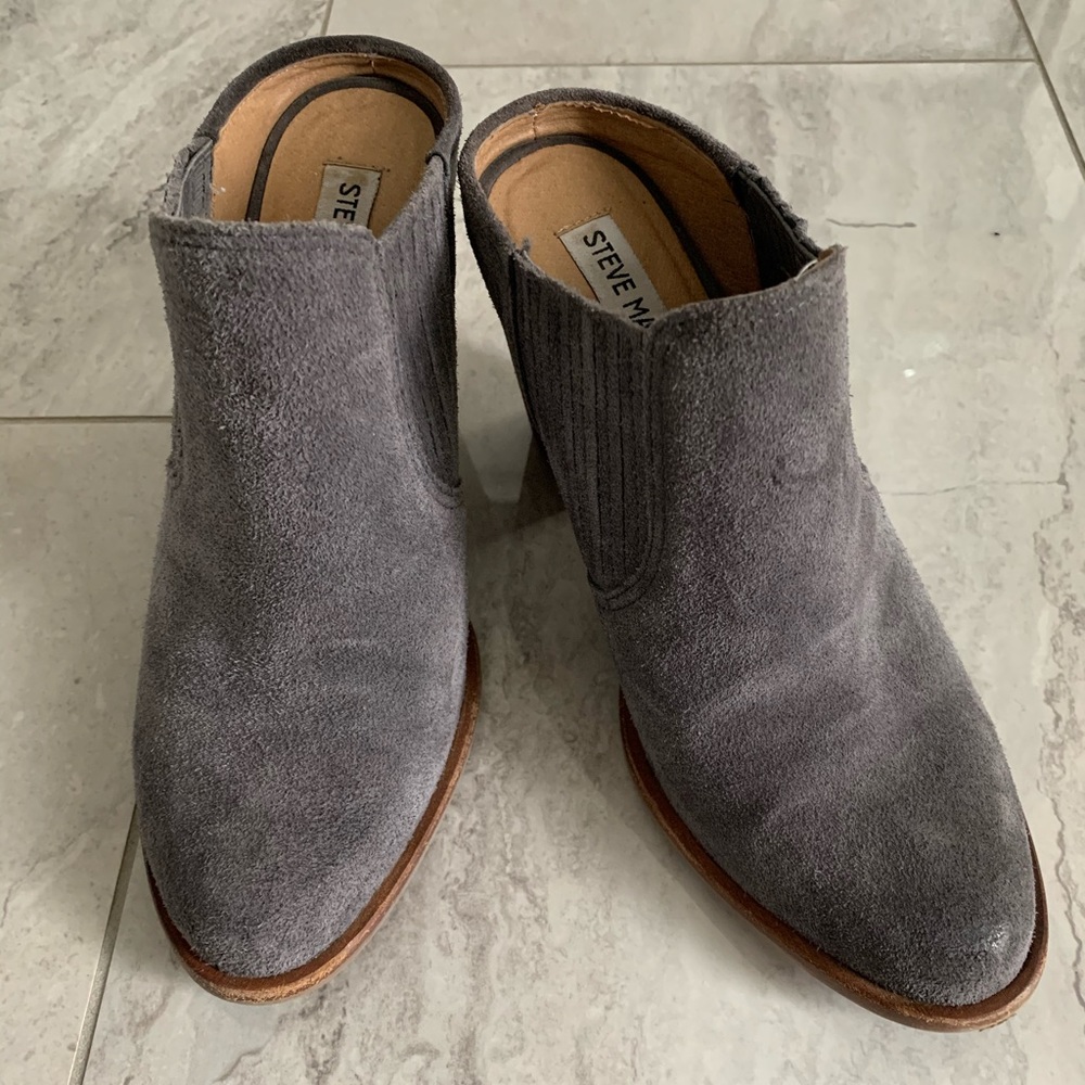 Steve Madden grey booties